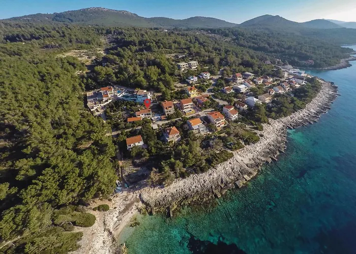 بيت للعطل Iv *