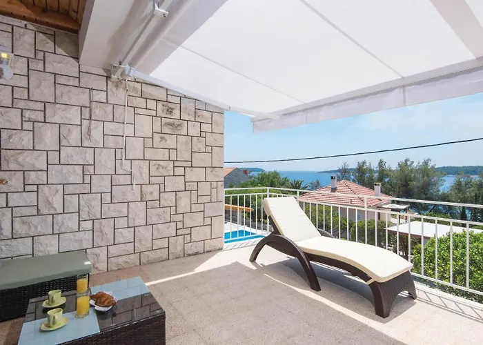 Iv بيت للعطل *